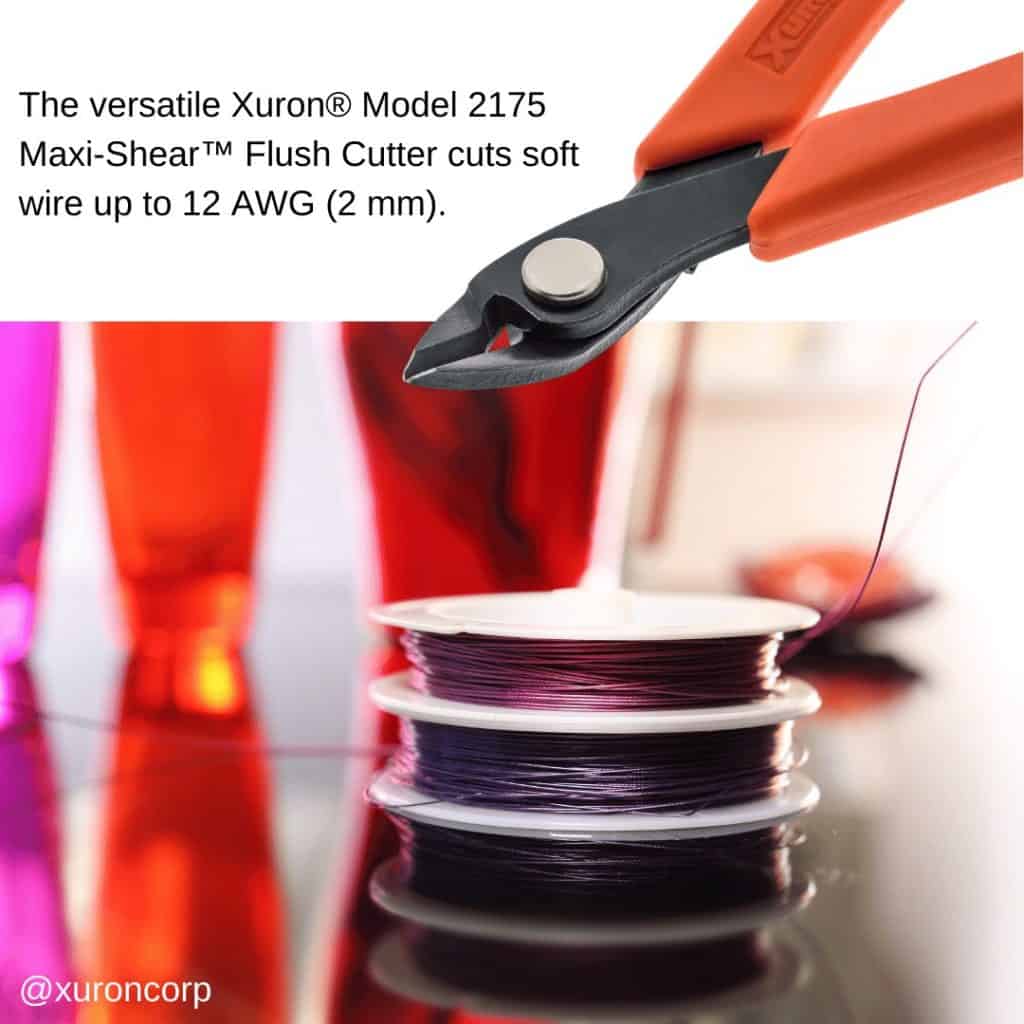 The Xuron® Model 2175 easily cuts soft wire up to 12 AWG (2 mm).