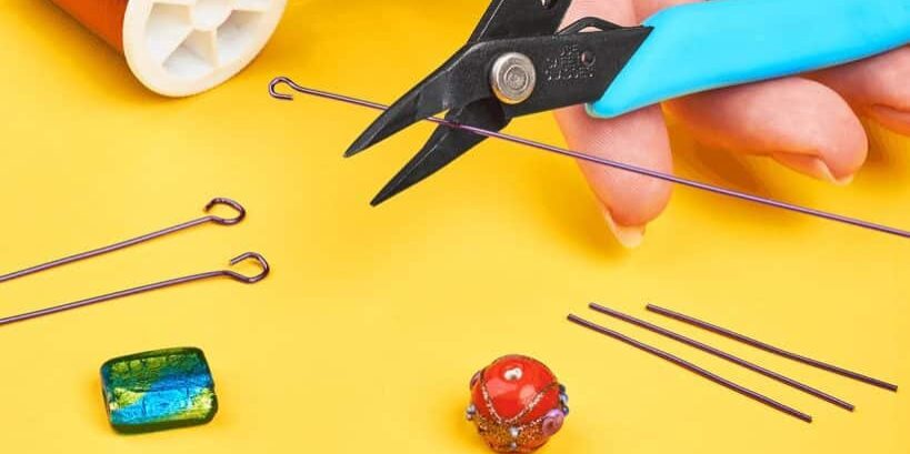 Wire Working Perfection Bend and cut wire with the Xuron® 485C Combination Cutter/Pliers.